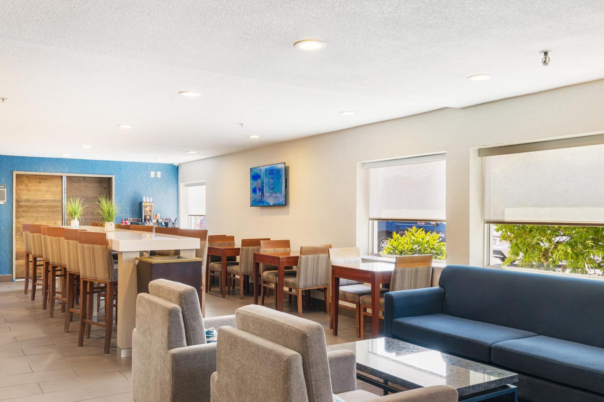 Comfort Inn Mayfield Heights Cleveland East Eksteriør billede